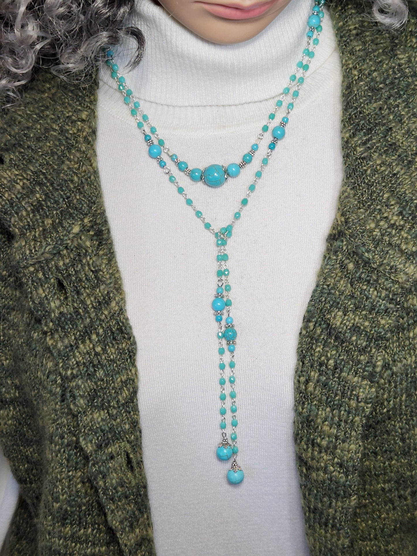 BEADED TURQUOISE RUBBER LARIAT