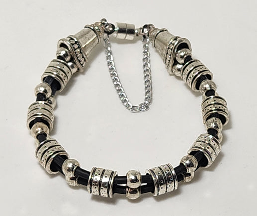 DOUBLE CORD ANTIQUE SILVER STRIPPED BEAD BRACELET
