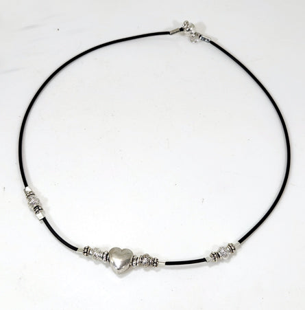 ANTIQUE SILVER PUFF HEART ON RUBBER CORD CHOKER