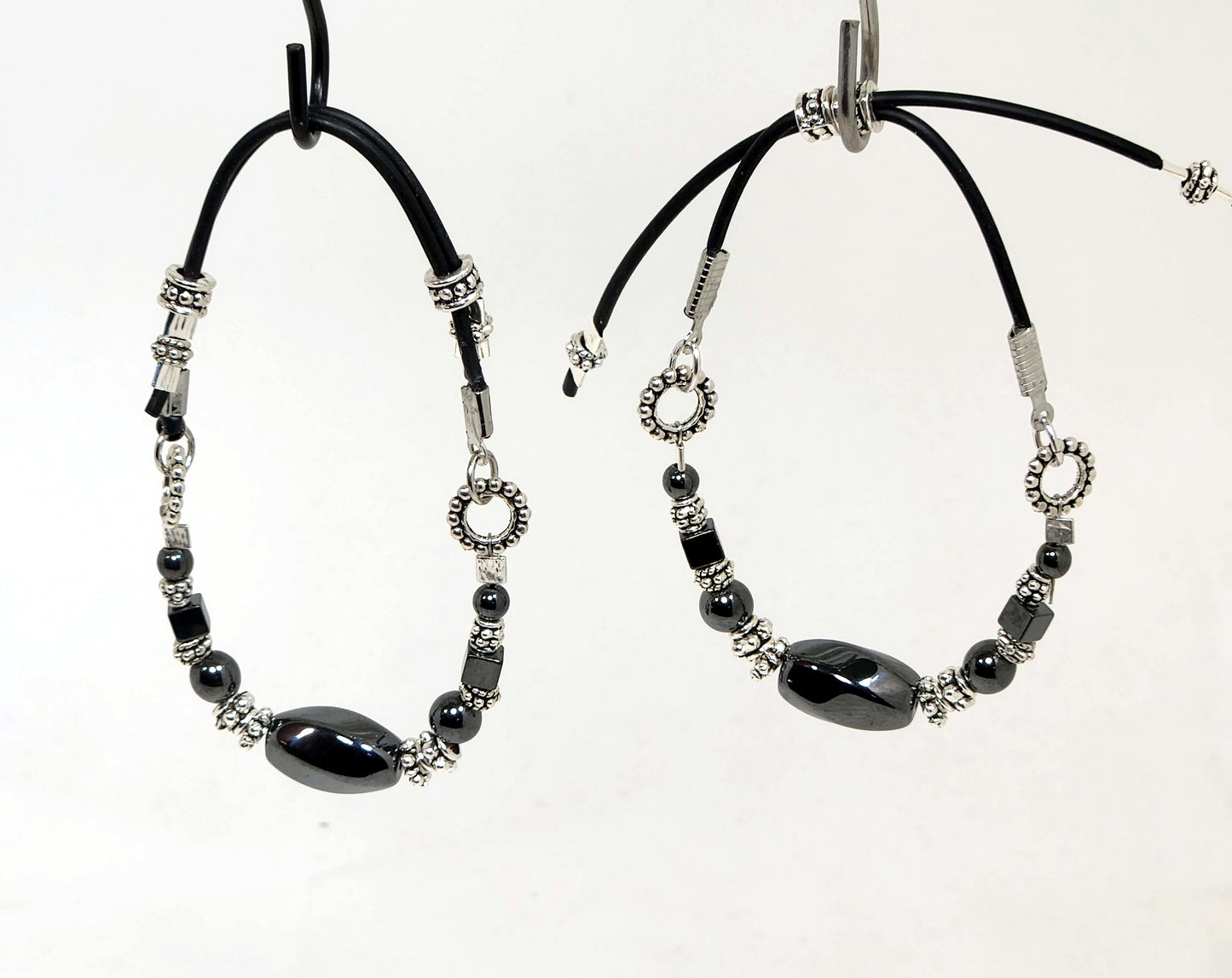 HEMATITE STONE BRANKLET (adjustable bracelet/anklet)