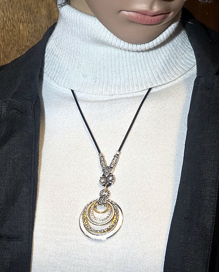 ADJUSTABLE LARGE RING PENDANT 30"