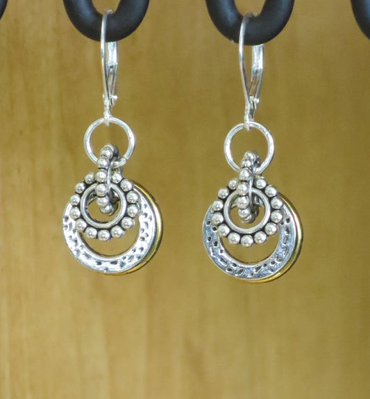 SMALL DOUBLE RING EARRING