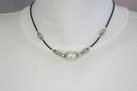 LARGE PEARL with STERLING SILVER BEADS  CHOKER NECKLACE